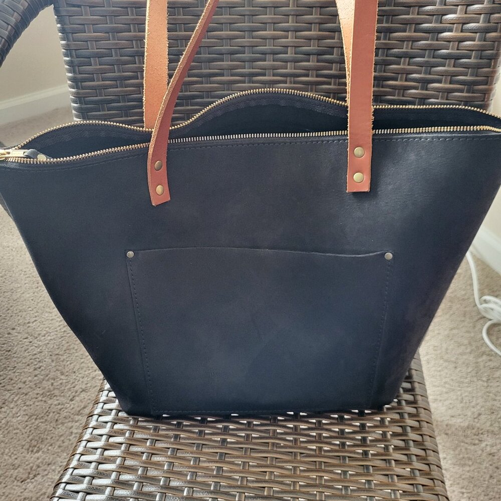 Portland Leather Lrg Tote